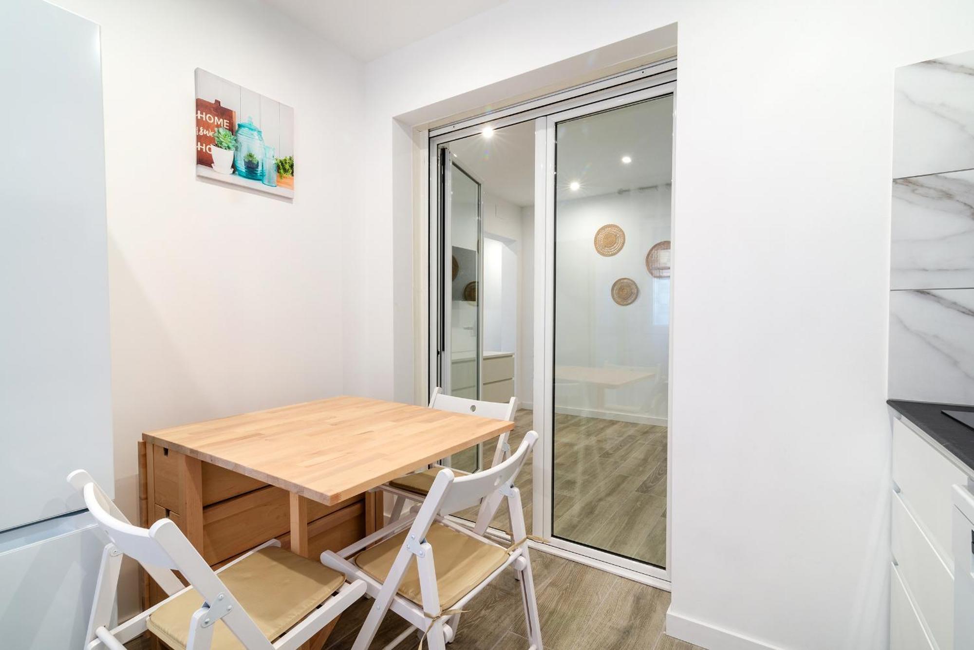 Salatan Apartments, Plaza Paris Apartment
