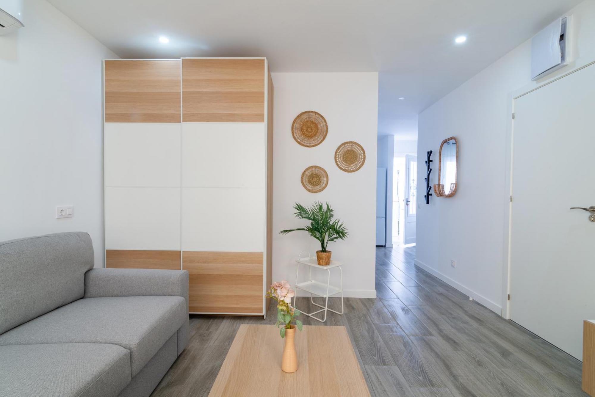 Salatan Apartments, Plaza Paris Apartment