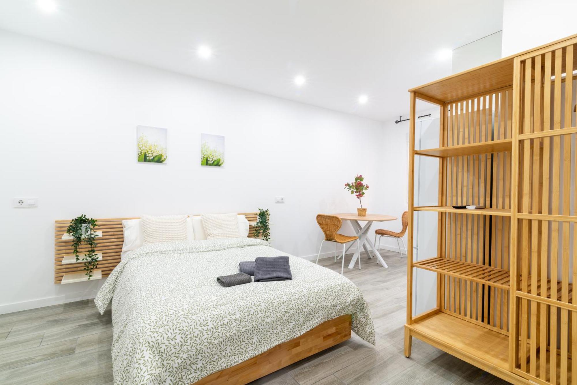 Salatan Apartments, Plaza Paris Apartment